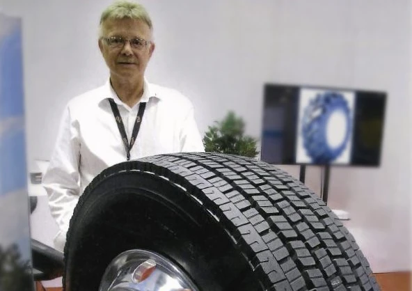 FALKEN INTRODUSERER VINTERDEKK FOR LASTEBIL OG BUSS I NORDEN FALKEN INTRODUSERER VINTERDEKK FOR LASTEBIL OG BUSS I NORDEN